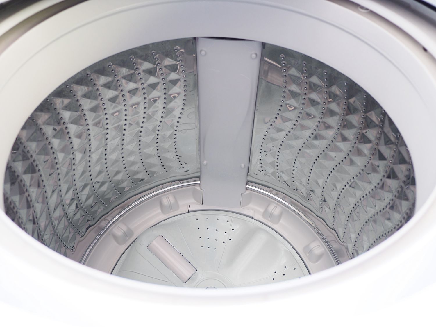 How to Clean Top Loading Washing Machine